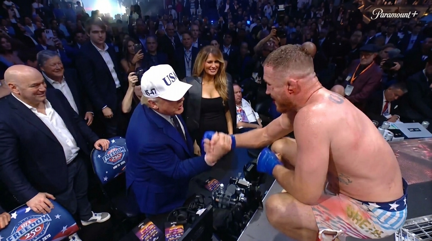 Justin Gaethje upsets Topuria at UFC Freedom 250