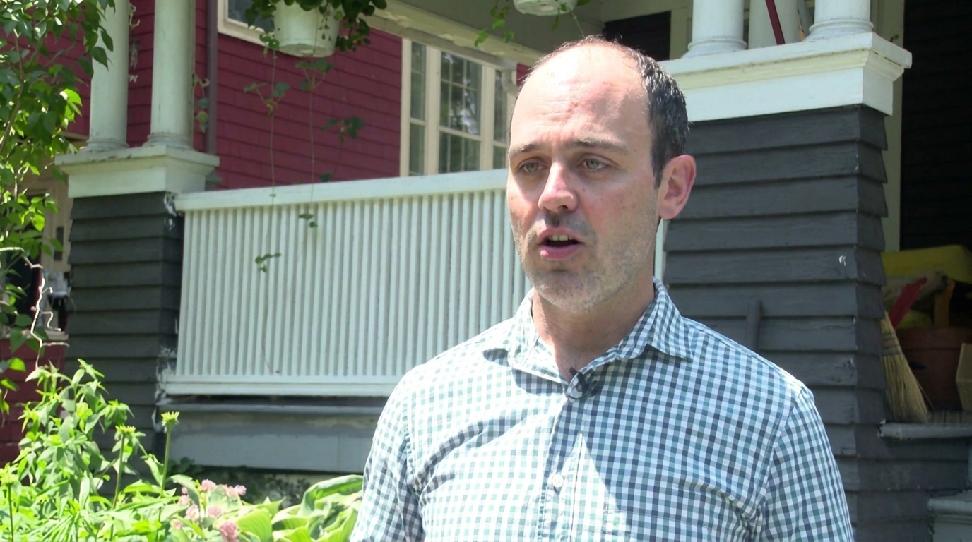 rochester man ICE email tracking